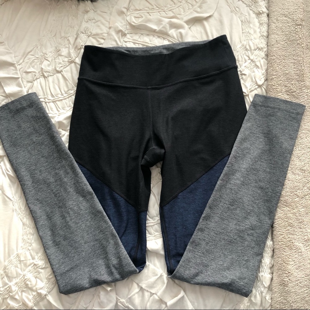 Outdoor voices leggings